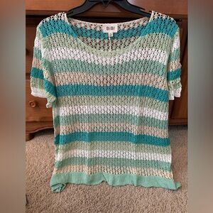 NWT BIBI ROUND NECK TOP